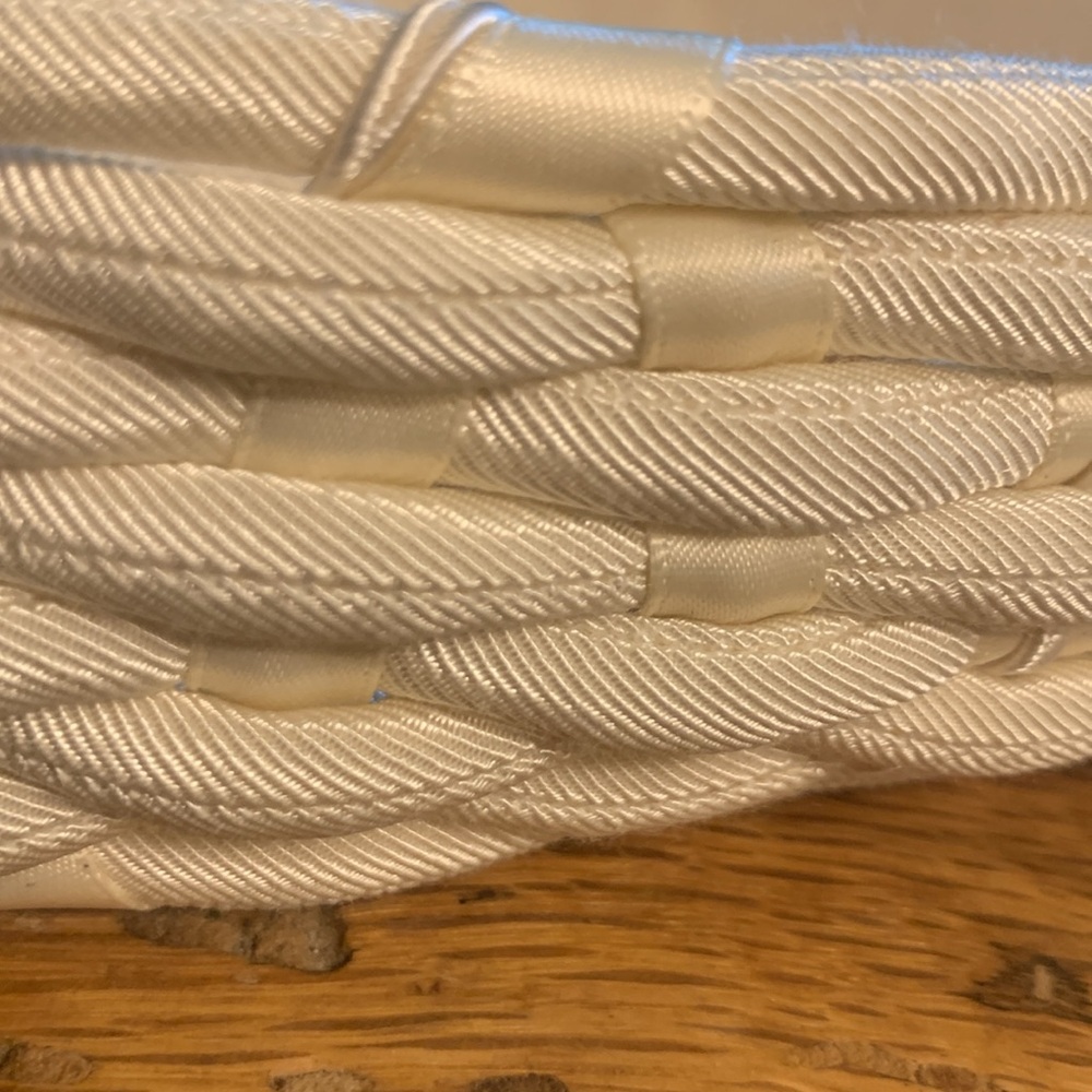 80’s DESIGNER GINNIE JOHNANSEN BOUTIQUE WOVEN CREAM CORDED SILK BELT